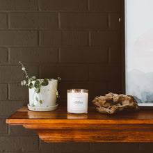 Load image into Gallery viewer, Musk + Teakwood Glass Tumbler Soy Candle - Calyan Wax Co.