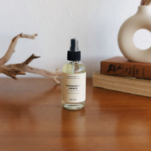 Load image into Gallery viewer, Oakmoss + Amber Non - Toxic Room Spray - Calyan Wax Co.